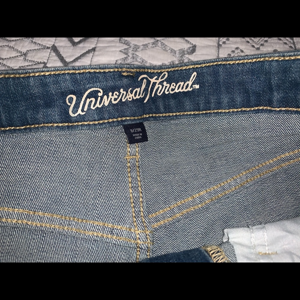 Universal Thread Boyfriend Shorts - Euc - image 3